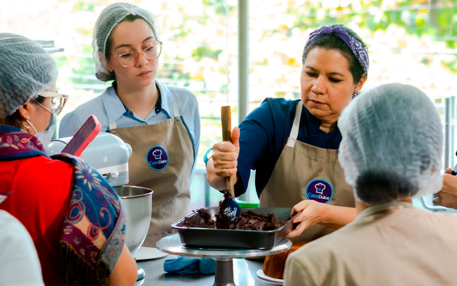 PASTELERÍA BÁSICA PARA EMPRENDEDORES